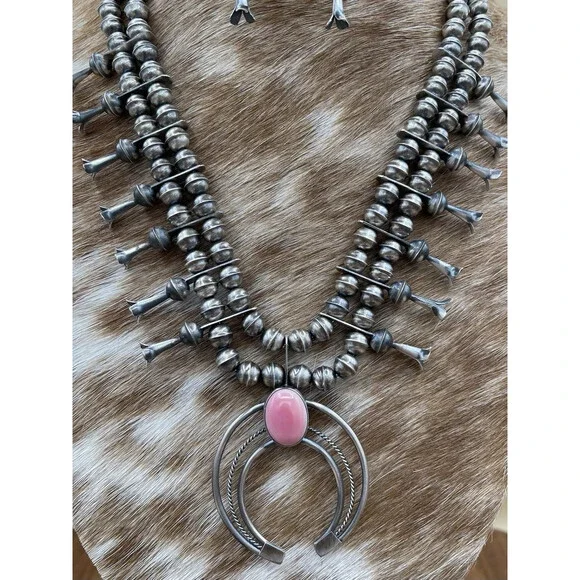 Native American Navajo Handmade Sterling Silver Pink Conch Squash Blossom 18” - Picture 2 of 8